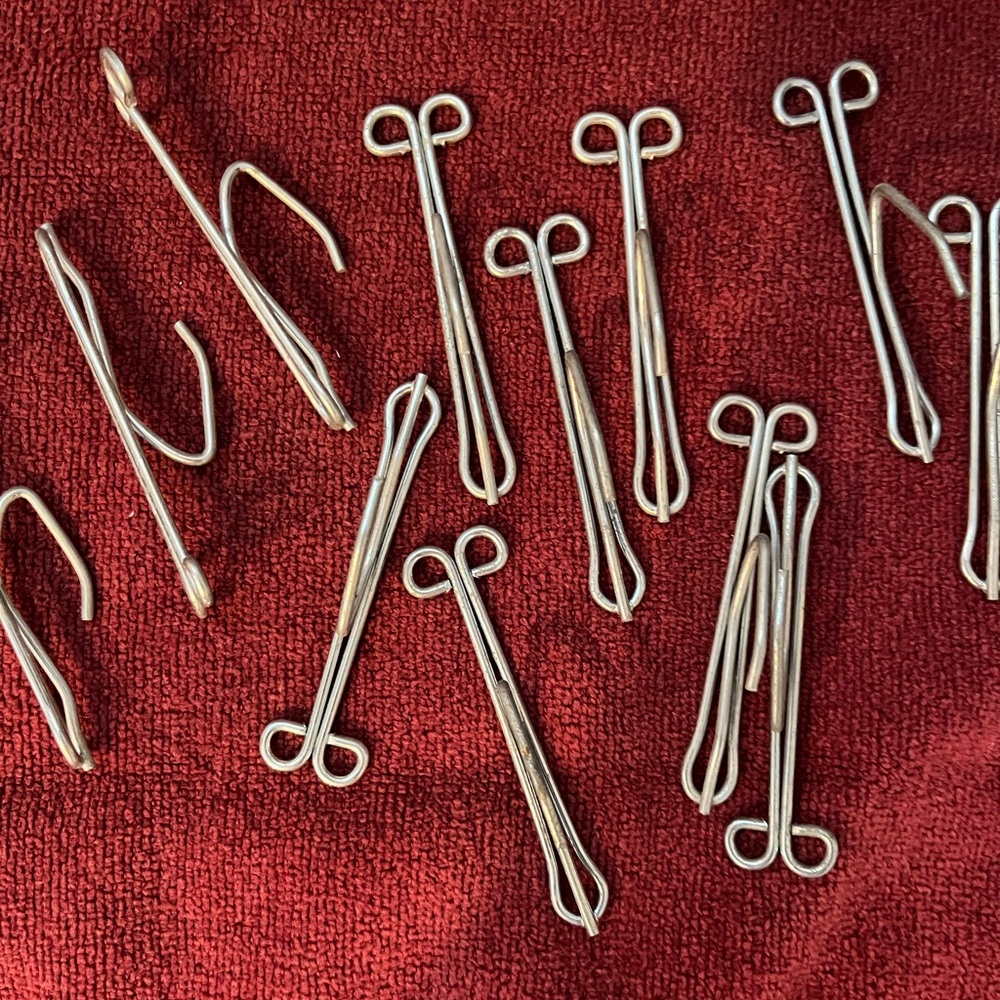 Silver Metal pleated drape hooks